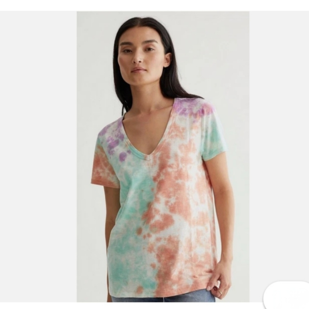 Lucky brand Multi Colored Tie Died V-neck Tee. Sz XS